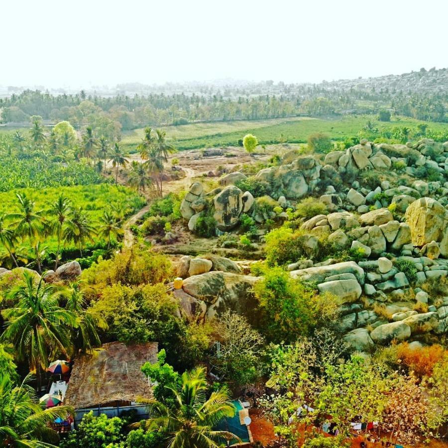 Lotus Riya Homestay Hampi Exterior foto